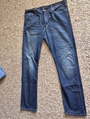 Levi's Women's Dark Blue Straight Leg Jeans